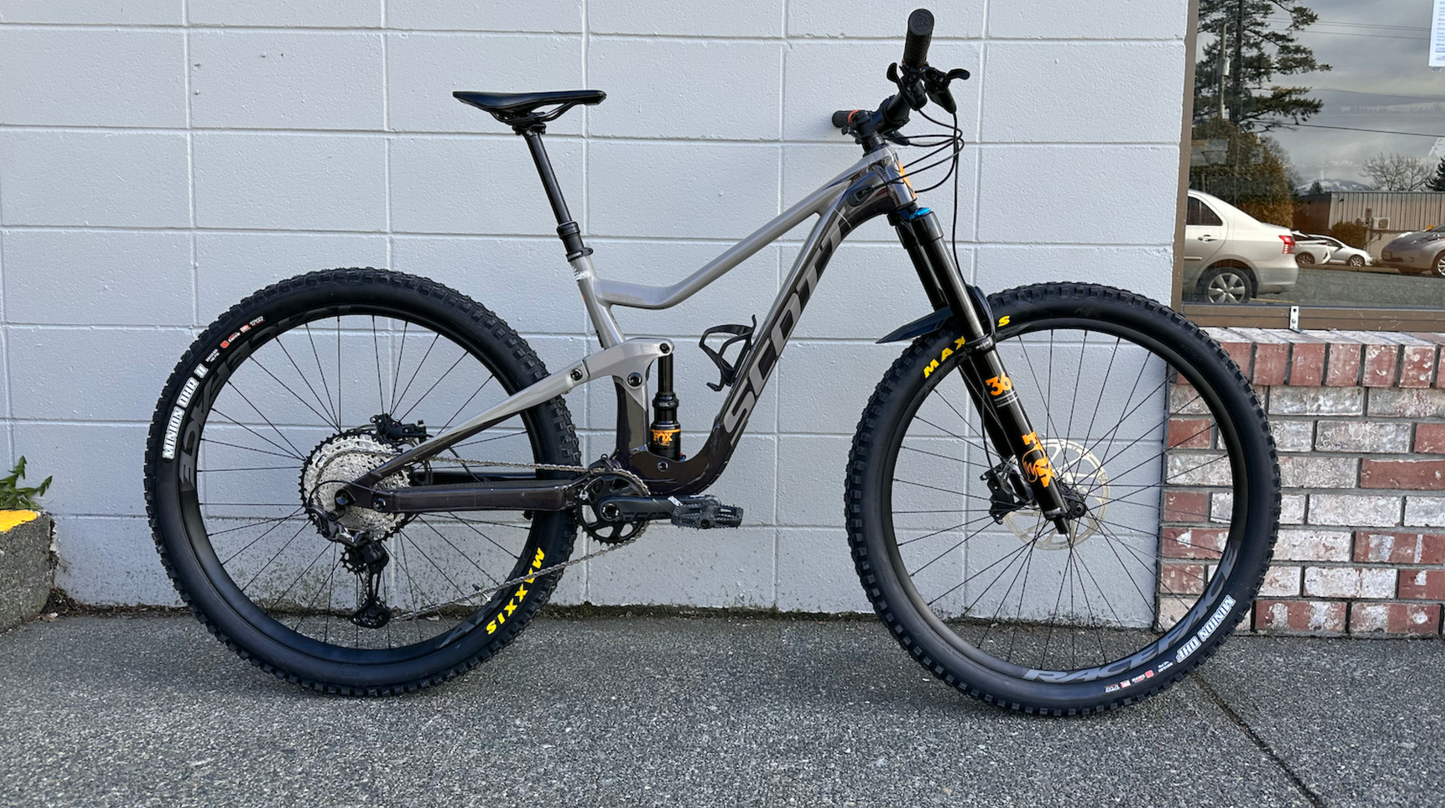 Used Scott Ransom Custom Build Medium