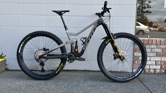 Used Scott Ransom Custom Build Medium