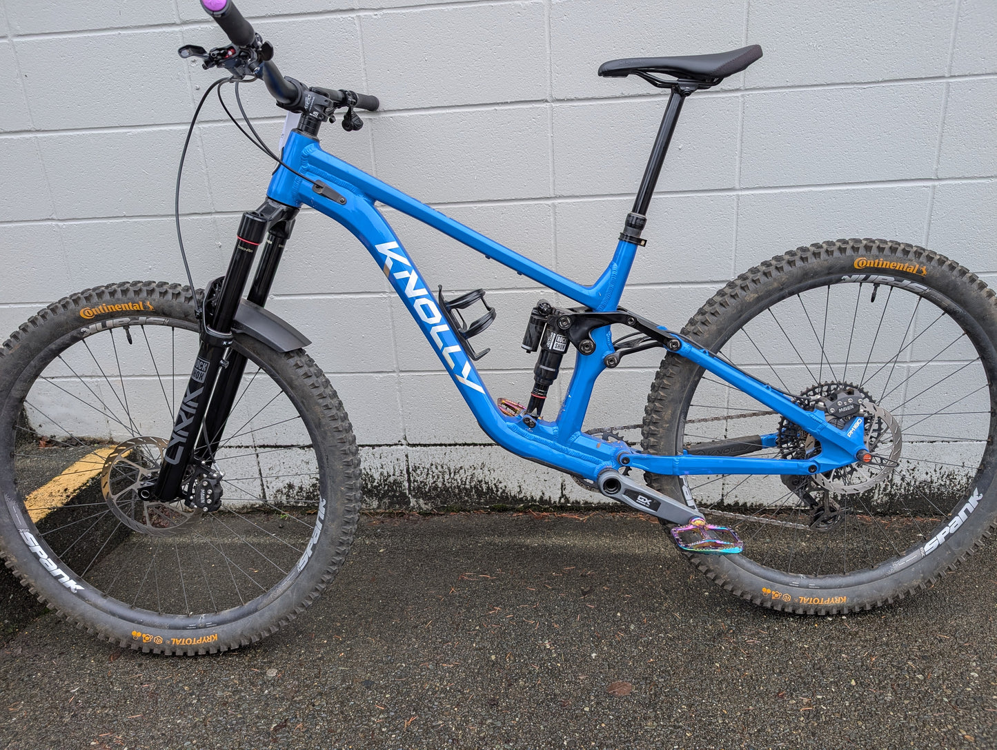 Knolly Chilcotin Gen 6  Blue GX T-Type S4 Large Ex Demo