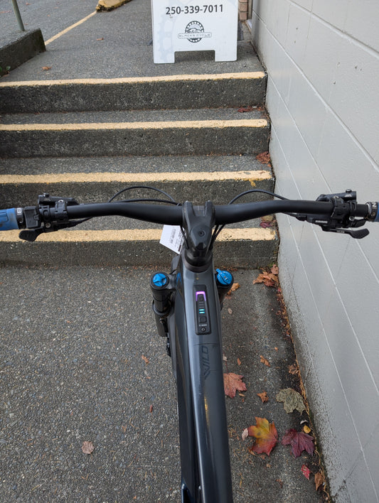 Used Orbea Wild H10 Large Basalt/Blue 2023