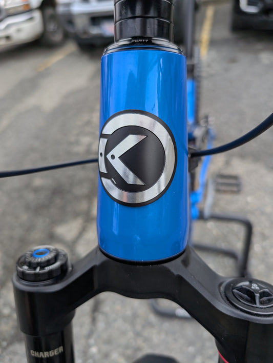 Knolly Chilcotin Gen 6  Blue GX T-Type S4 Large Ex Demo